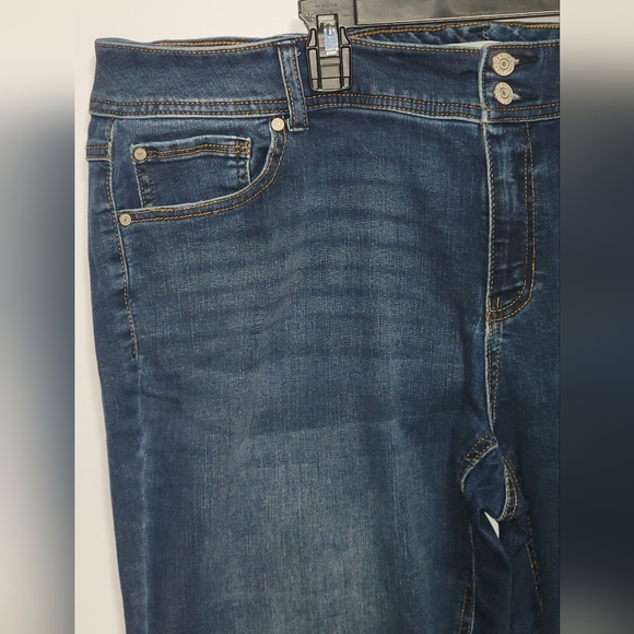 Women's Est 1946 Denim Blue Size 16W Jeans - Picture 3 of 10